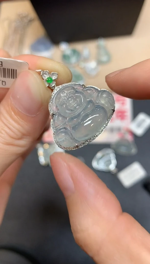 【闪购商品】翡翠吊坠(不含链)18K金镶嵌佛公【无服务费多样性发其一