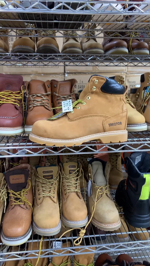 织物42.5码，392号，皮鞋码，牛皮工装靴，默认微瑕 领口氧化 带钢头