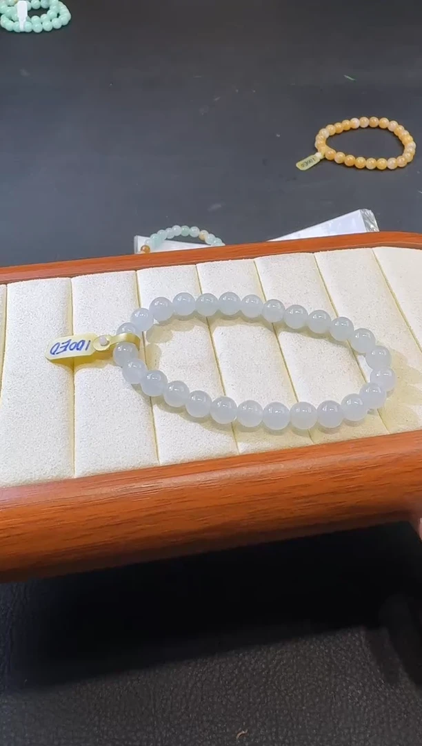 颈饰未镶嵌翡翠100718247