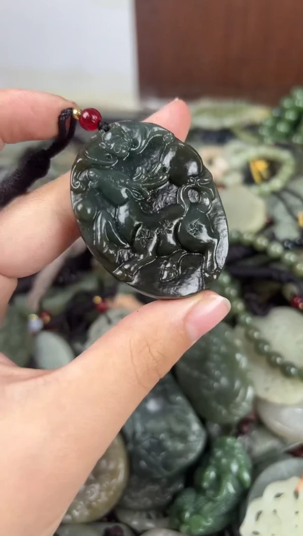 【闪购商品】和田玉颈饰未镶嵌1