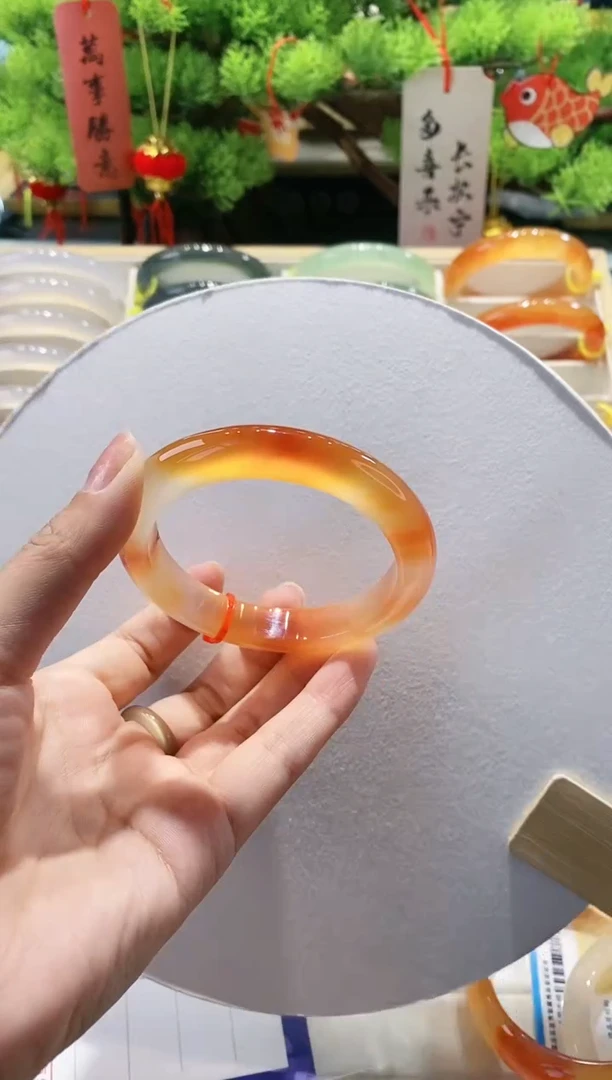 【闪购商品】玛瑙/玉髓手镯未镶嵌70-56