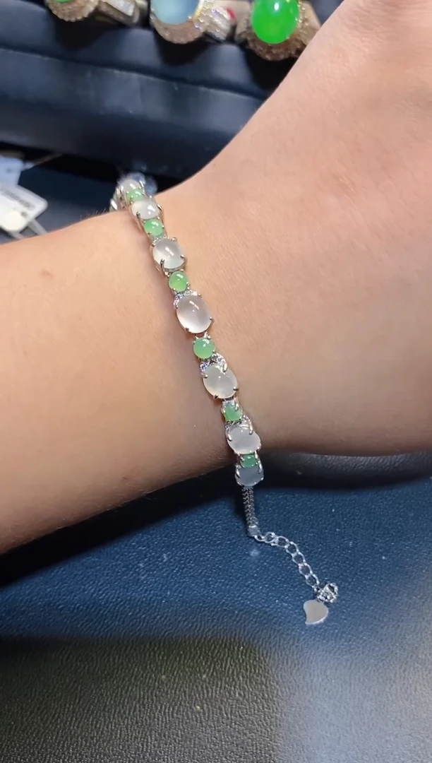 银S925镶嵌翡翠耳饰天然
