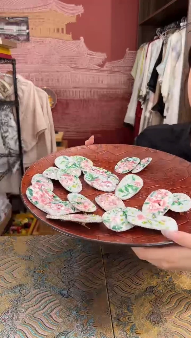 刺绣苏法绣小边夹