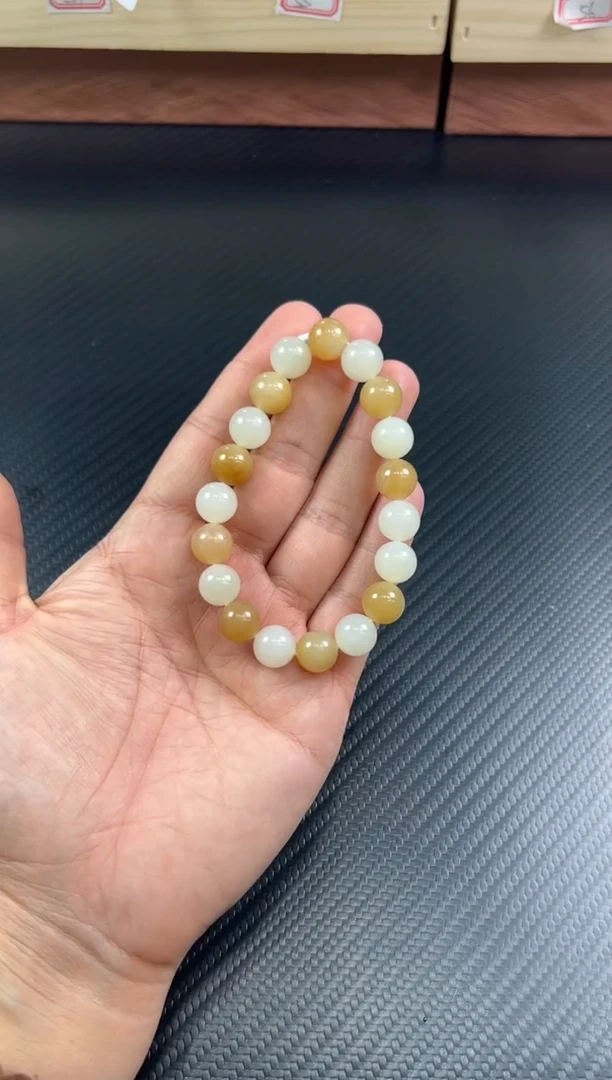 未镶嵌手串和田玉且末金山微色差卡10MP