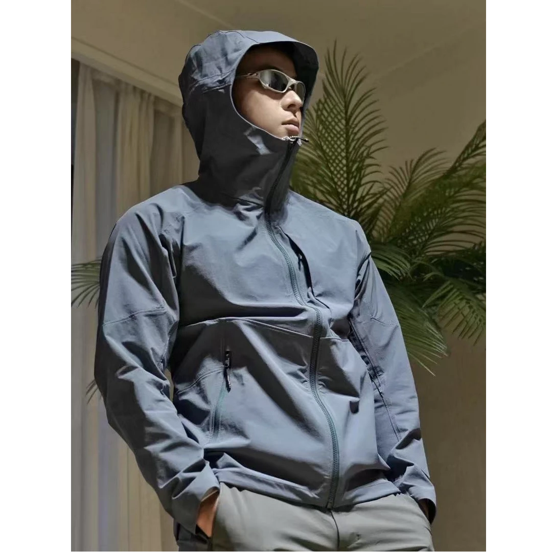 户外运动防水防风城市通勤机能外套夹克软壳冲锋衣