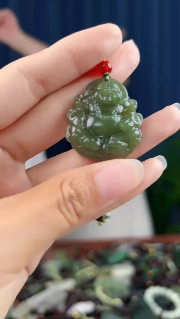 未镶嵌和田玉挂件拍一发一，多样性发货