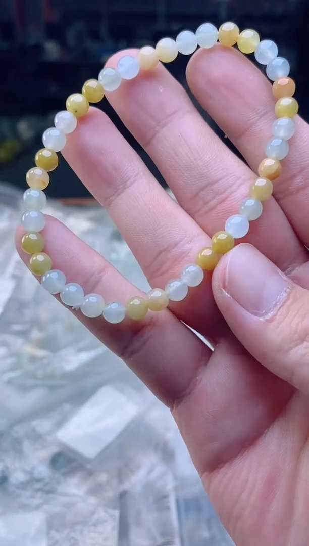 定制翡翠未镶嵌天然缅甸A货翡翠，多样性发货，拍一发一