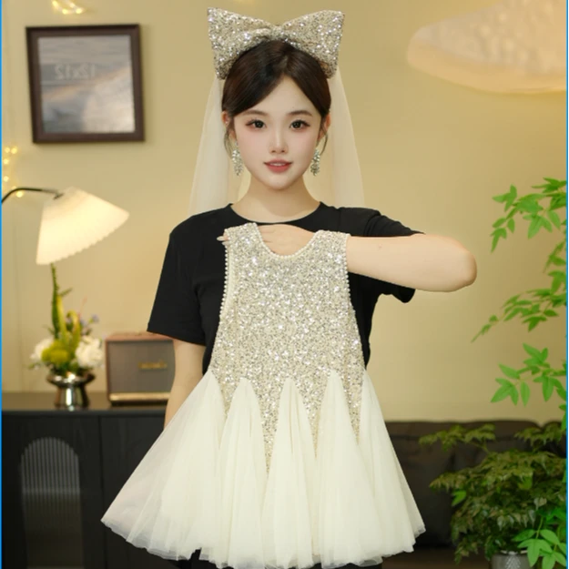 2025新款女童夏季银亮色礼服公主风洋气连衣裙