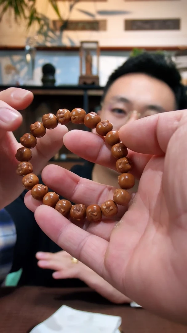 手串猴头核桃猴头雕刻人生百态手串DS