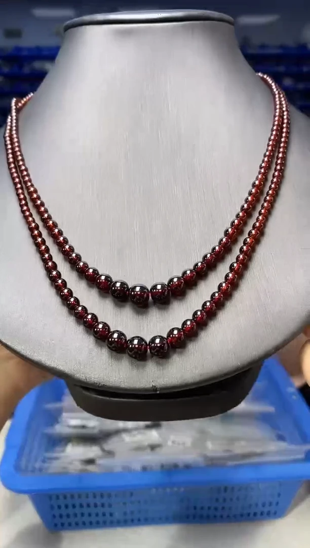 石榴石G13747未镶嵌  多样性发货发其一