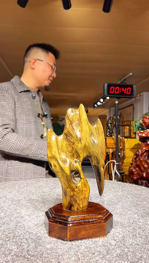 金丝楠木雕款幽*金丝楠木摆件