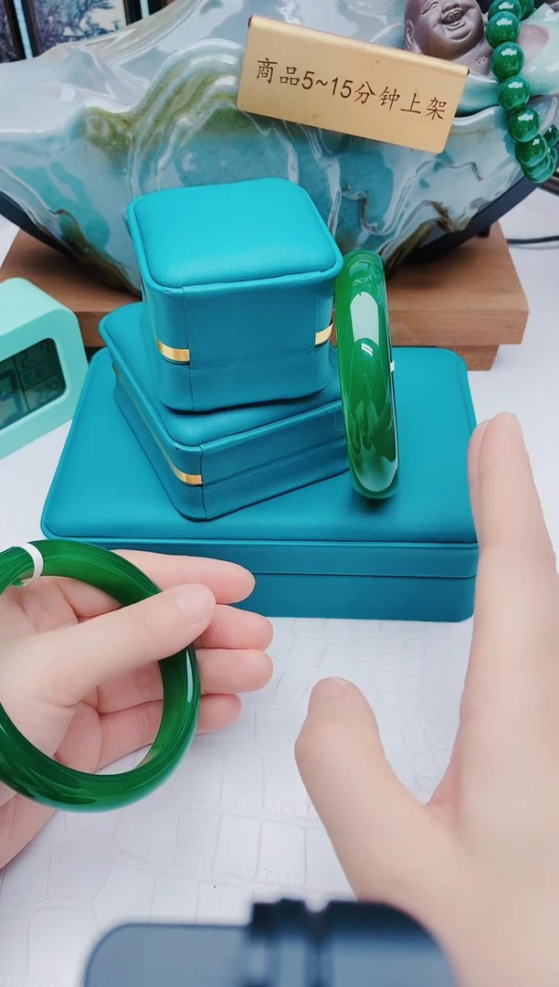 【闪购商品】玛瑙/玉髓手镯未镶嵌玛瑙手镯