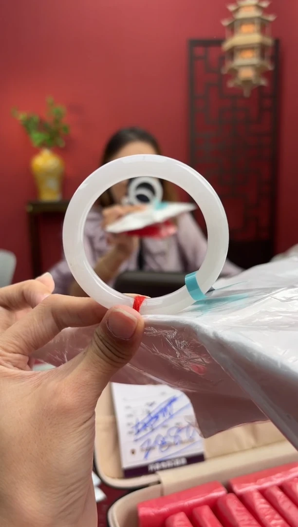 未镶嵌手镯翡翠翡翠手镯
