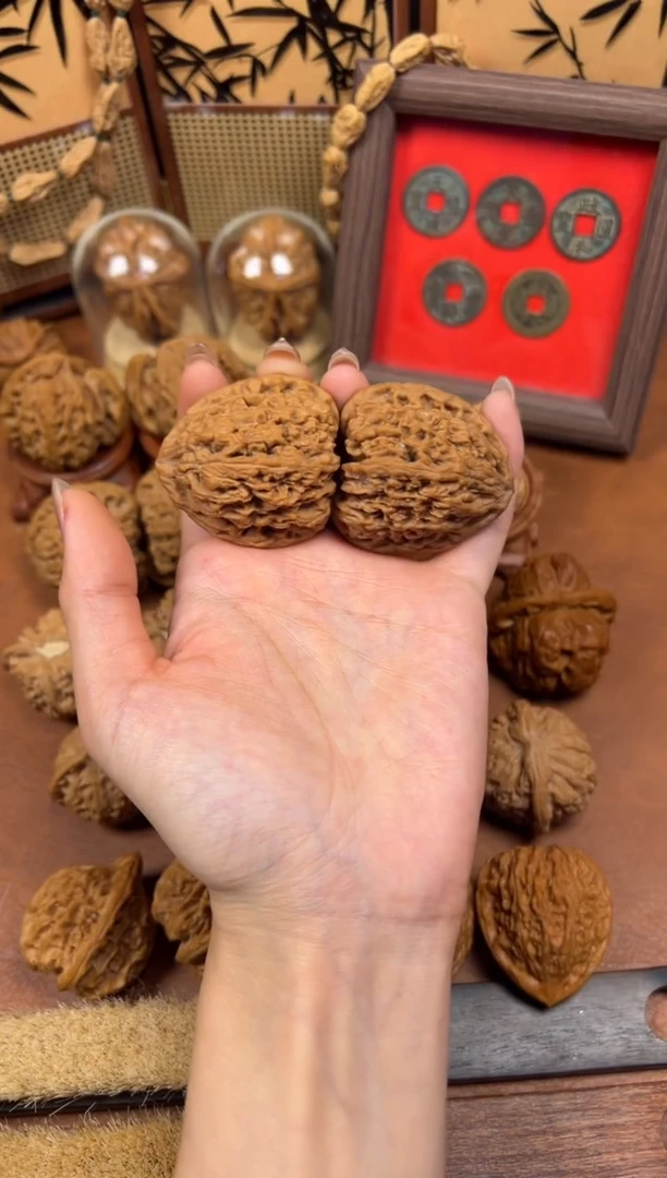 其他核桃41+尺全品三角高炮南疆石