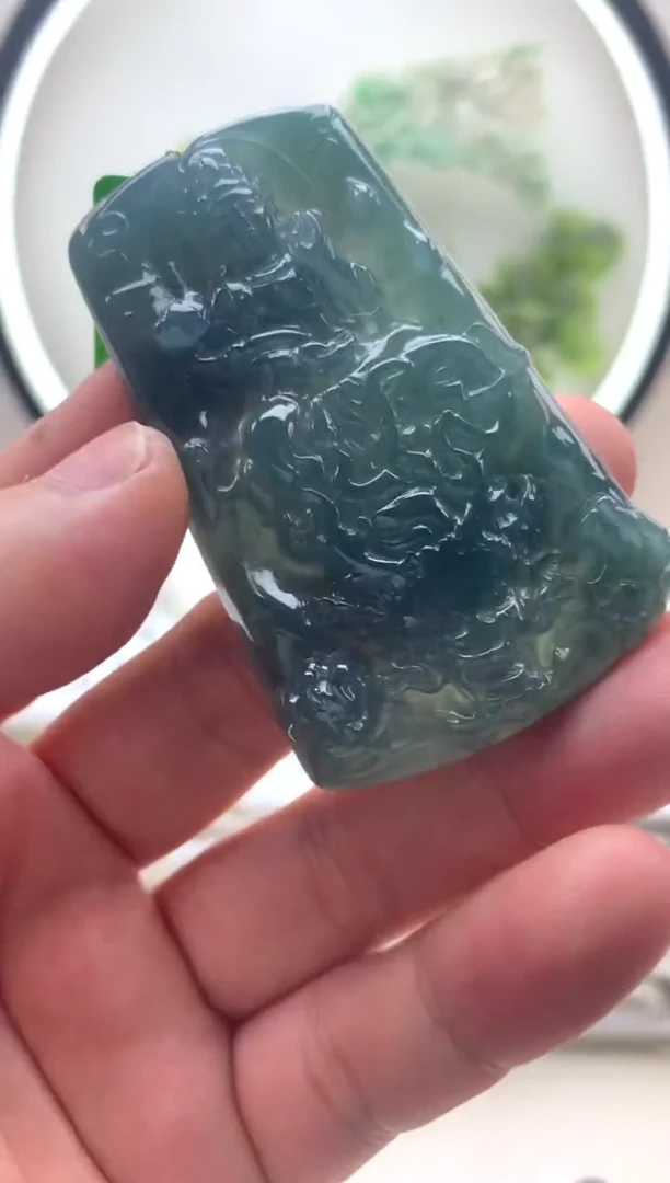 颈饰未镶嵌翡翠普贤