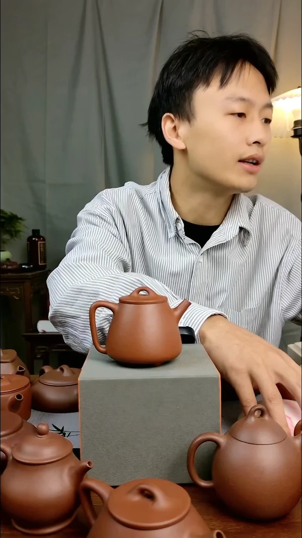 茶壶紫砂宜兴原矿紫砂作品宜兴原矿紫砂作品