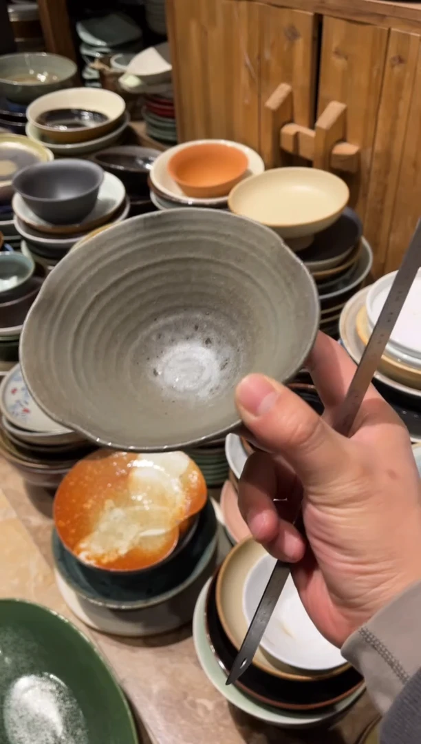 【闪购商品】瓷片72 灰色斗笠米饭碗1个