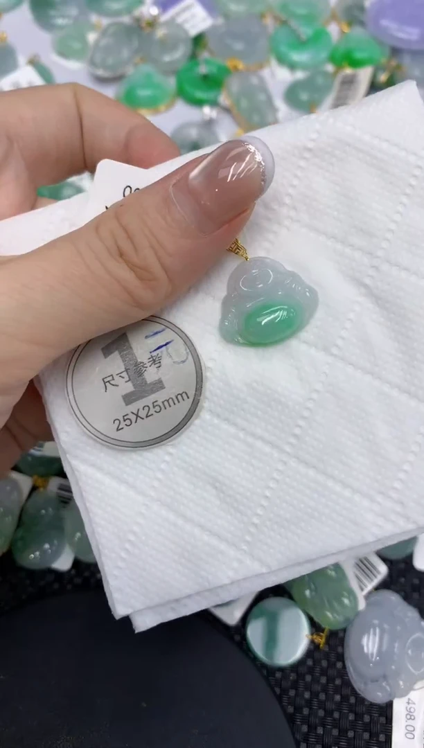 颈饰18K金镶嵌翡翠111111