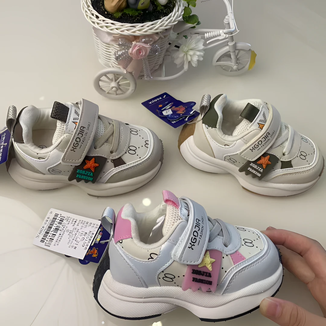 店面断码   21-27码  男女童春秋款  软底机能鞋防滑透气时尚