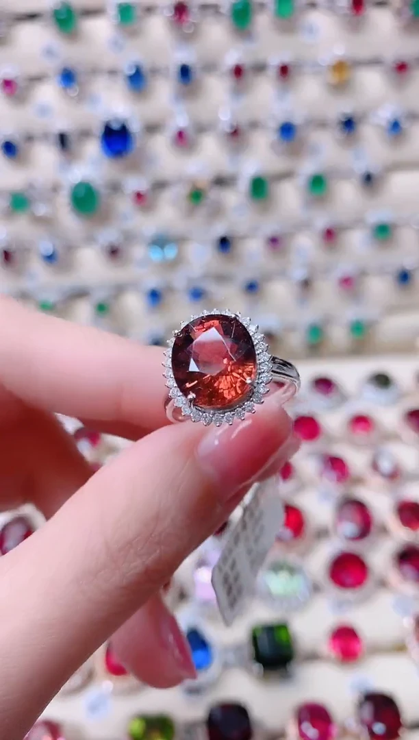 18K金戒指18K金镶嵌碧玺1