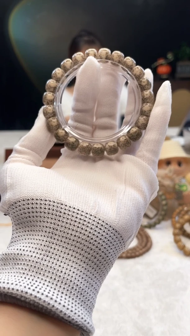 星月菩提手串T032 10X9 E03