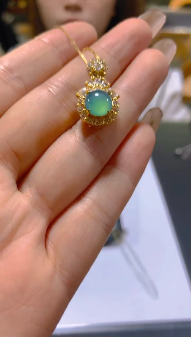 颈饰未镶嵌翡翠多样性发一