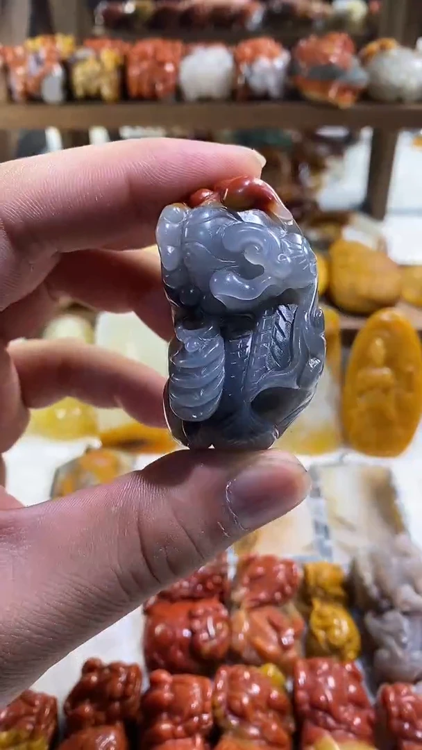 未镶嵌石英质玉（黄龙玉）吊坠(不含链)黄龙玉貔貅挂件