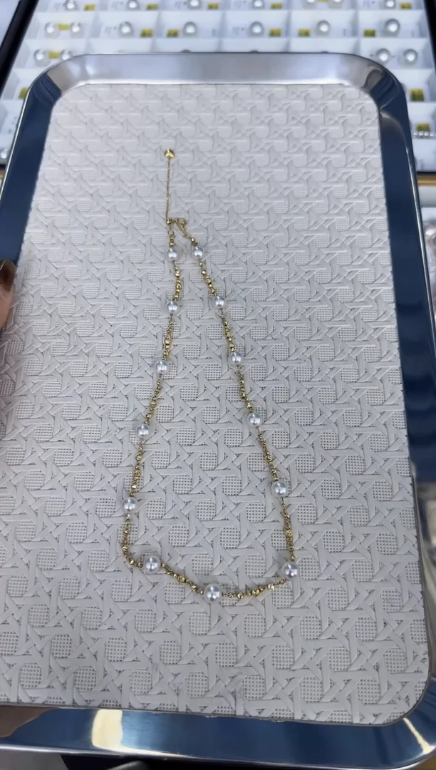 【闪购商品】海水珍珠项链18K金镶嵌6-7mm满天星