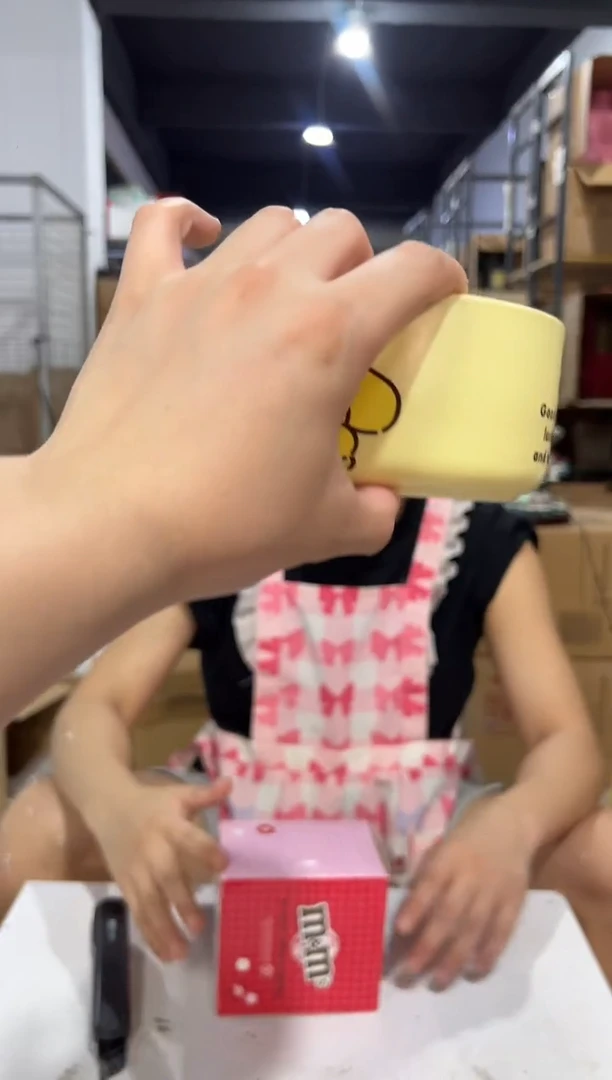 瓷片陶瓷布丁狗碗