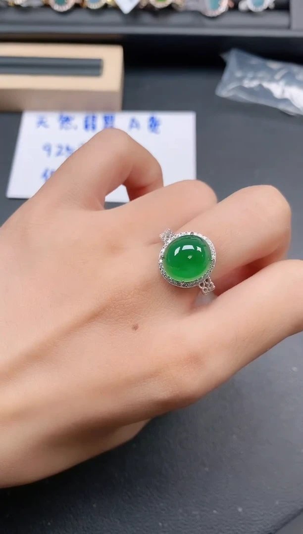 银S925镶嵌戒指翡翠1111