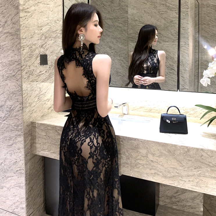 御姐风辣妹性感挂脖吊带开叉蕾丝长裙独特绝美连衣裙2025初夏穿搭