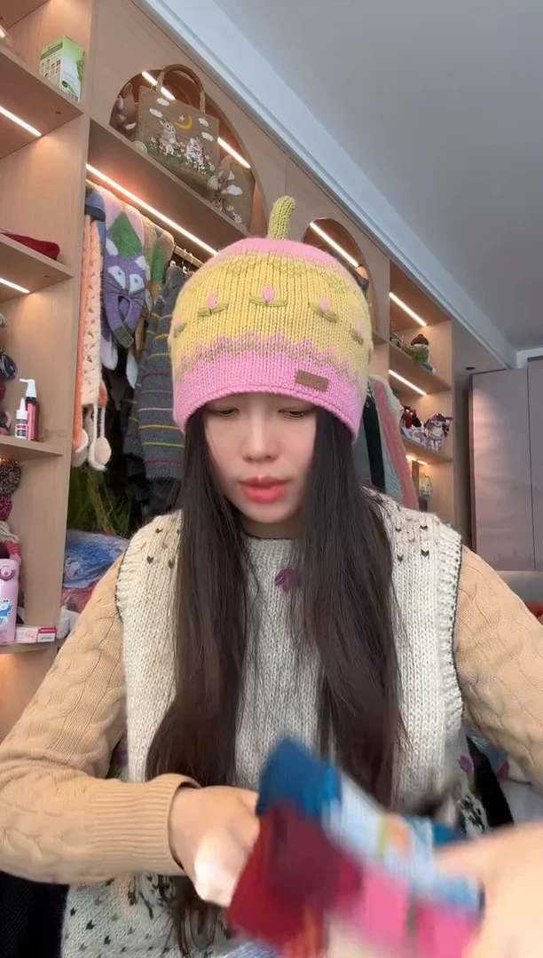 羊毛美利奴黄粉三叶草帽