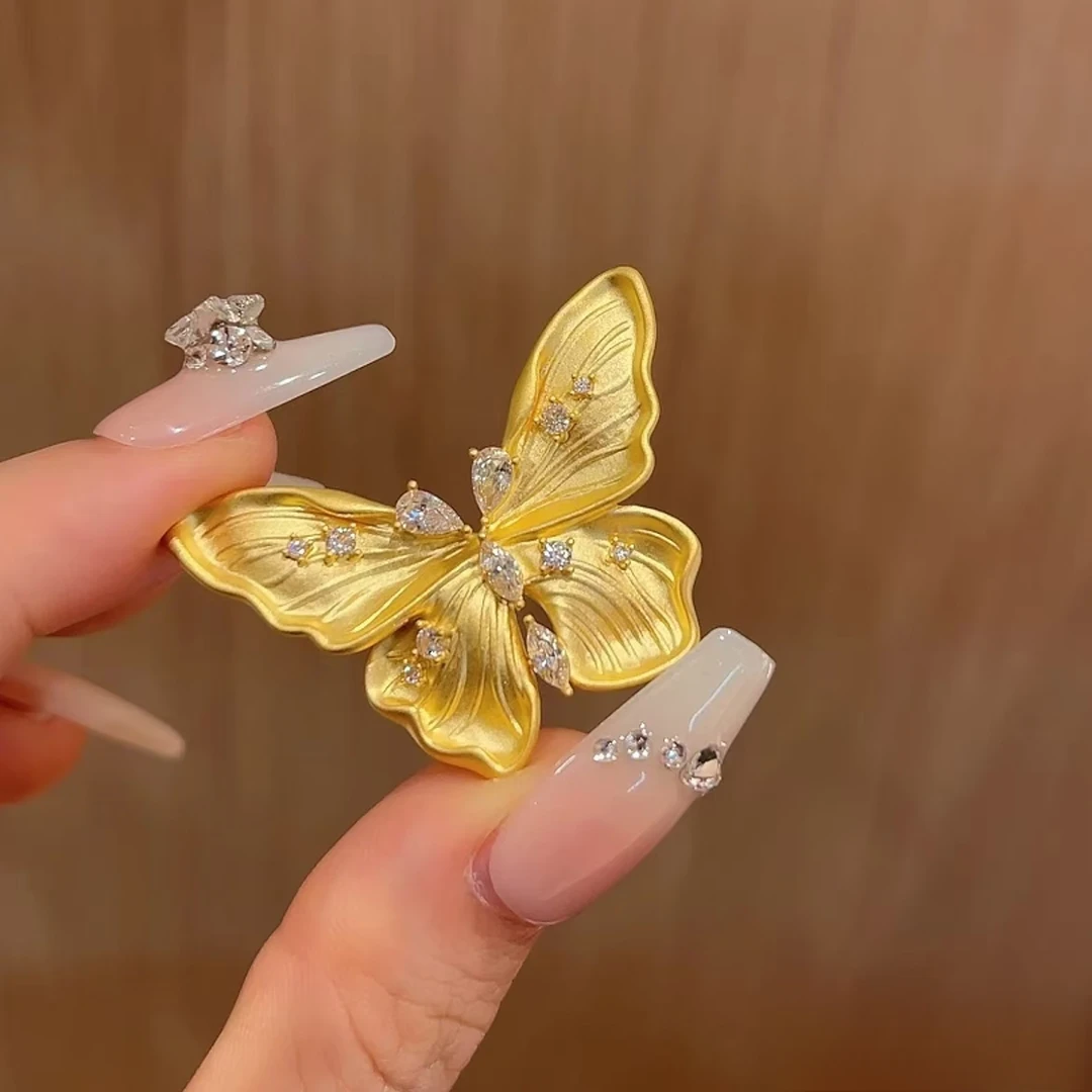 足金999大蝴蝶莫桑吊坠油亮面
