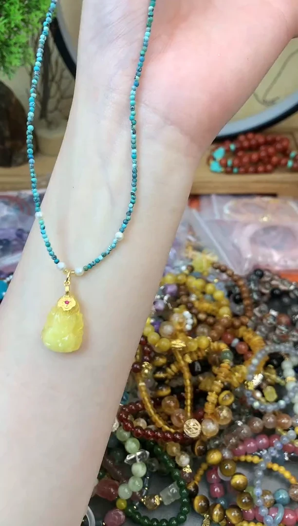 【闪购商品】蜜蜡颈饰未镶嵌357手串