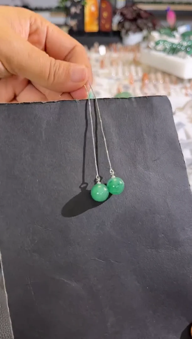 合金石英质玉（非洲翠）耳钉1