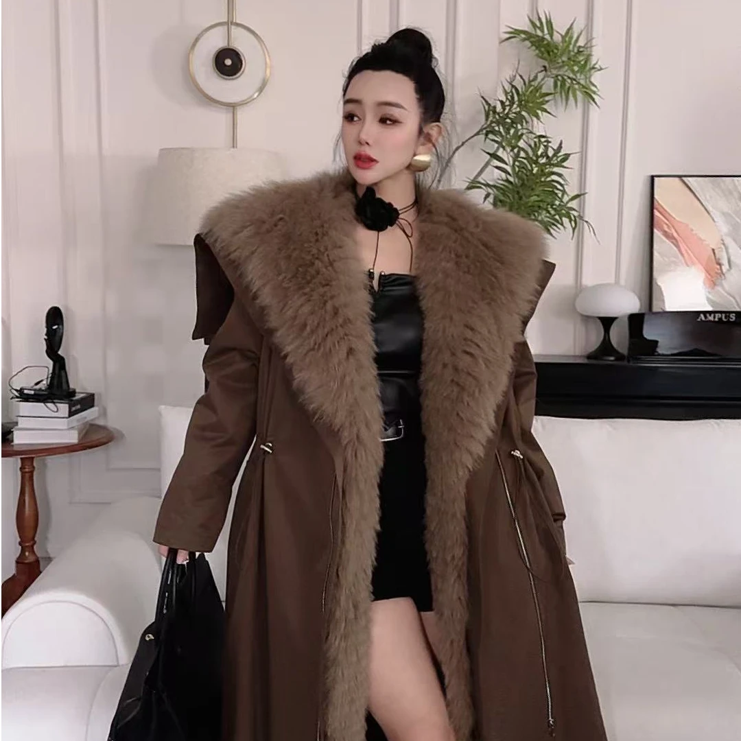 （暖冬热恋）原创设计款显瘦狐狸毛皮草新款外套20RS-220