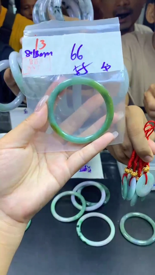 定制翡翠未镶嵌13手镯55纹+66元+拍一发一