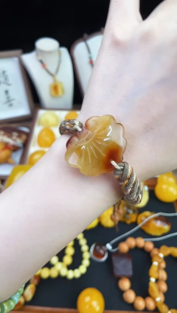琥珀未镶嵌珠宝奇石柒月