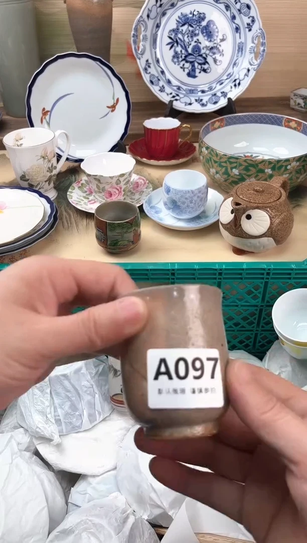 瓷片坏**咪097