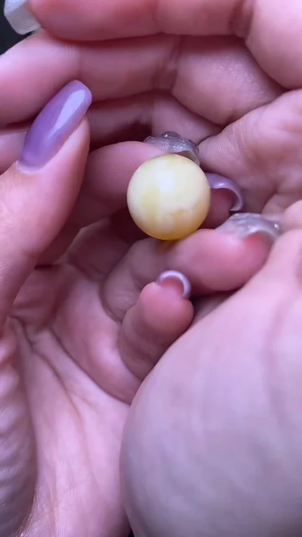 【闪购商品】琥珀裸石未镶嵌葵. 97