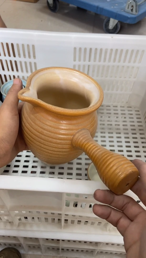 杯摄影的产品有使用过的痕迹有点脏介意勿拍