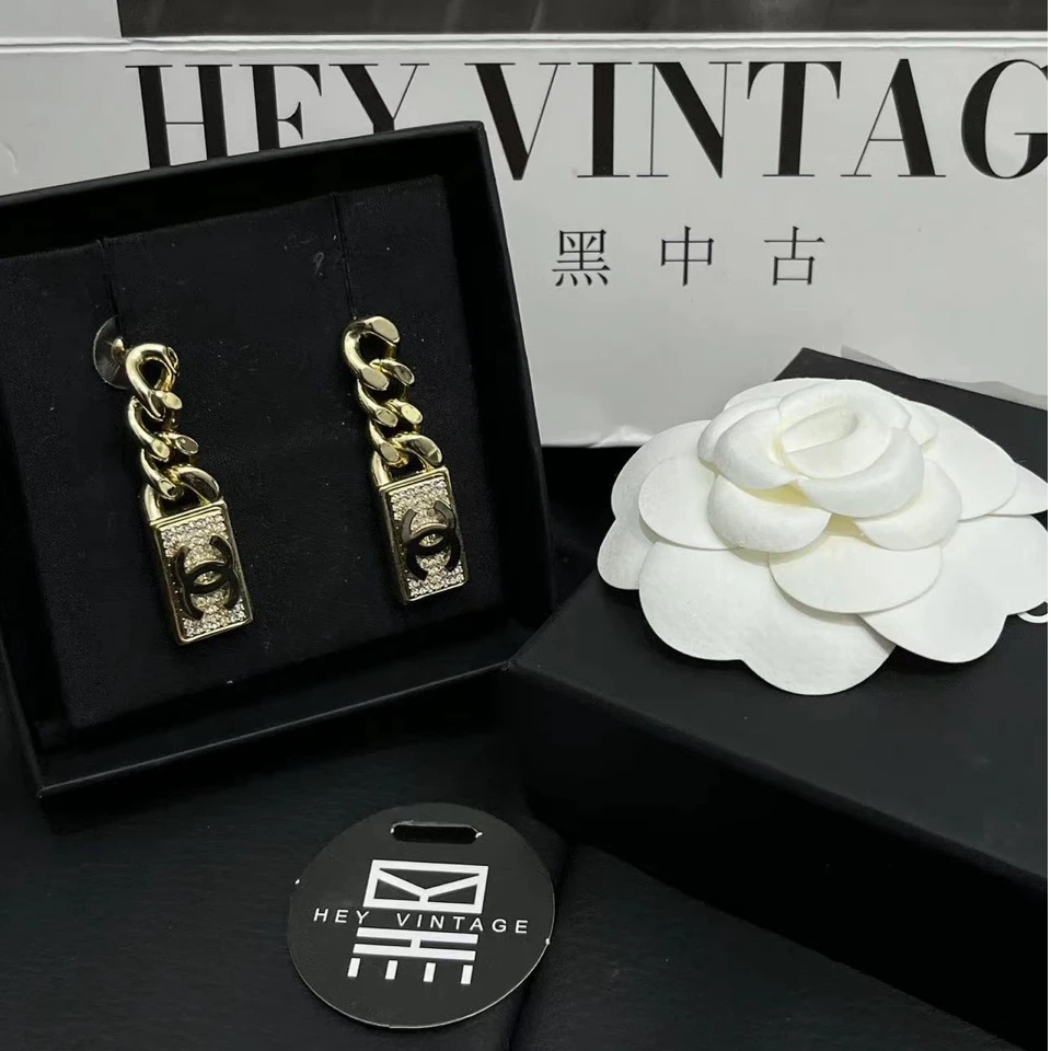 99新 Chanel/香奈儿 香水瓶水钻耳钉  7412251