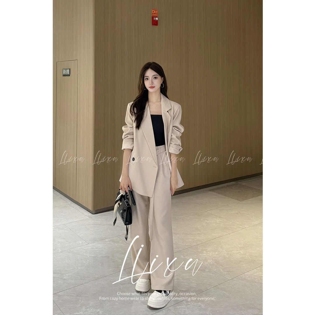 Liixu秋季新款宽松高级感气质女粉廓形西装三件套装XZ228