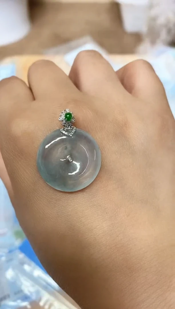 翡翠18K金镶嵌颈饰250605158