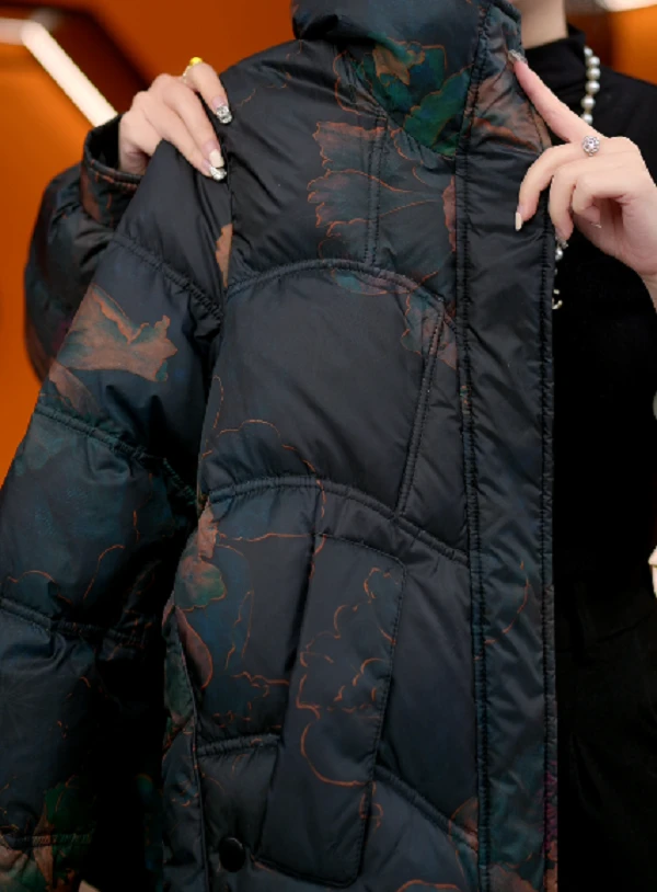 2025杭州原版正品保暖气质减龄修身羽绒服ZF-R066