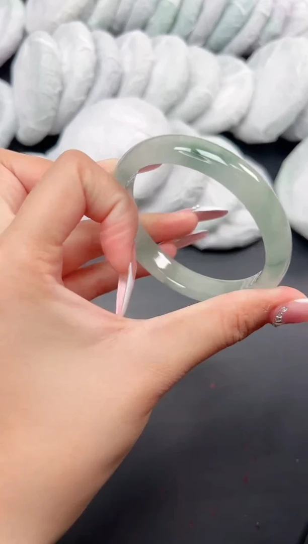 精品手镯，一物一拍O-041