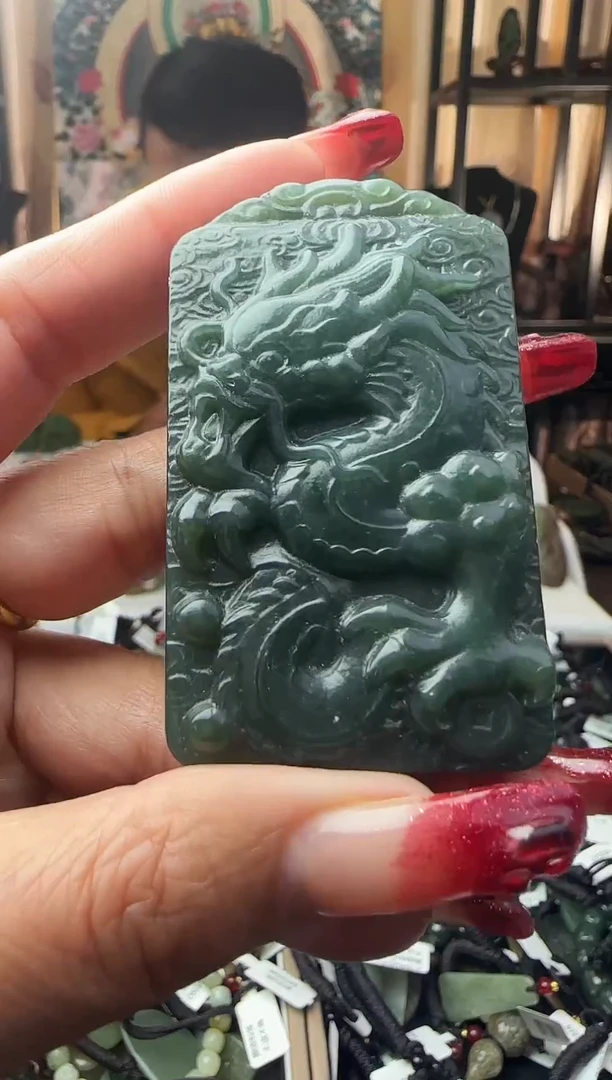 颈饰未镶嵌和田玉和田玉吊坠9