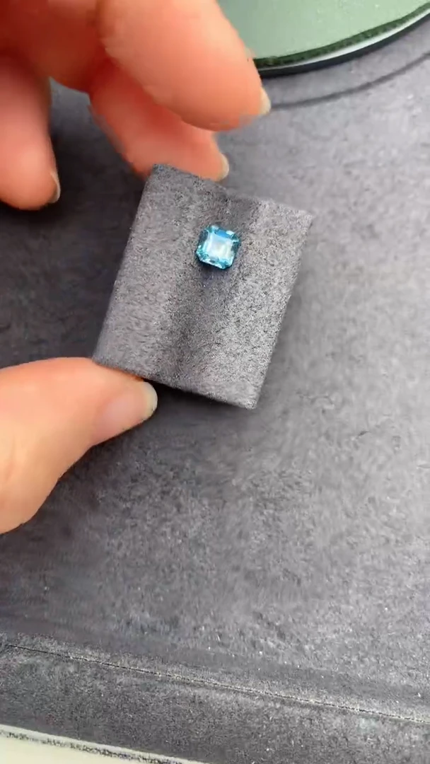 裸石海蓝宝石0.6ct海蓝宝  DB