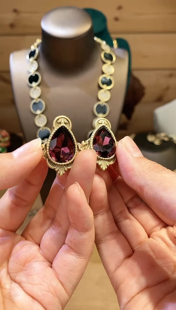 合金无合金?****?时尚中古耳饰