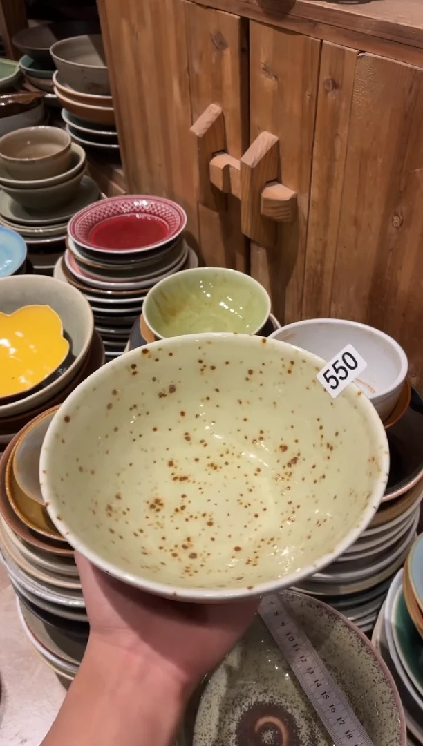 瓷片李*亮550枣花面碗1个